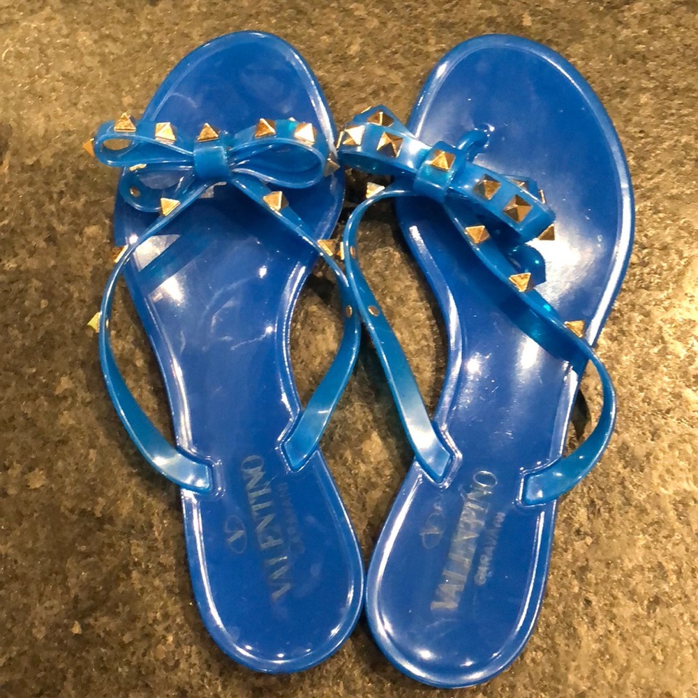 Valentino rockstud jellies 39